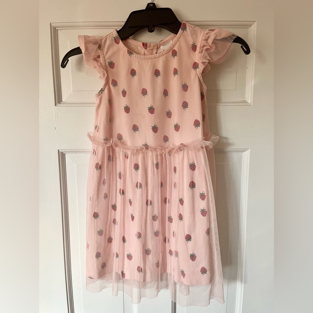 VGUC Hanna Andersson Girl's Pink Strawberry Tulle Dress - Size 120 (US 6/7)